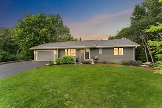 7584 Bittersweet Dr, Eden Prairie, MN 55344