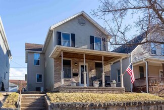 2214 Rhomberg Ave, Dubuque, IA 52001