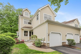 701 Pheasant Woods Rd, Briarcliff Manor, NY 10510