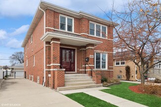 4834 N New England Ave, Chicago, IL 60656