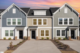 645 Blossom Run, Spartanburg, SC 29307