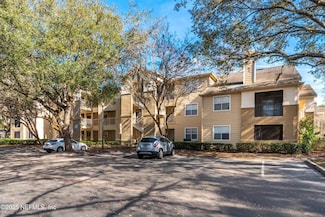 15 Arbor Club Dr Unit 211, Ponte Vedra Beach, FL 32082