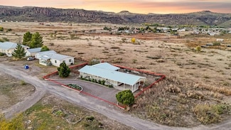 461 E Cavalry Rd, Fort Davis, TX 79734
