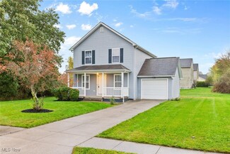1310 Elmside St, Alliance, OH 44601