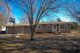 208 N Locust St, Whitewater, KS 67154