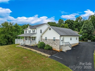 265 Flat Creek Church Rd, Weaverville, NC 28787