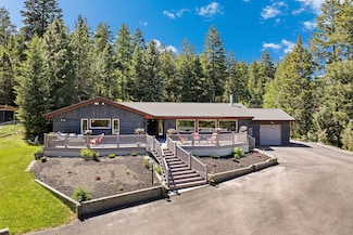 212 Sunrise Ln, Lakeside, MT 59922