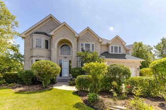 453 Torrey Pines Way, Vernon Hills, IL 60061