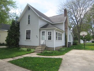 205 S Indiana Ave, Wakarusa, IN 46573