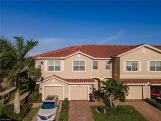 2716 Blossom Way, Naples, FL 34120