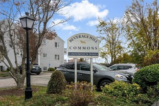 724 Beverage Hill Ave Unit 306, Pawtucket, RI 02861