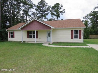 9470 Beaulah Ln NE, Navassa, NC 28451
