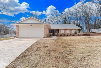 104 Avenida Dr, Haughton, LA 71037