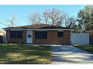 249 Azalea Dr, Avondale, LA 70094