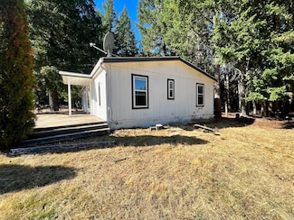 950 Thompson Creek Rd, Selma, OR 97538