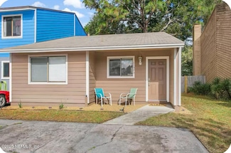 11523 Dunes Way Dr N, Jacksonville, FL 32225