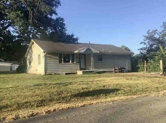 1112 E 6th St, Pittsburg, KS 66762