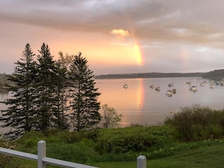 14 Deer Run Ln, Swans Island, ME 04685