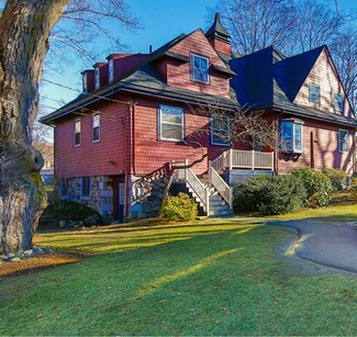 23 Dartmouth St, Winchester, MA 01890