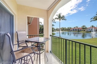 1265 Wildwood Lakes Blvd Unit 208, Naples, FL 34104