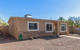 2421 W Washington St, Phoenix, AZ 85009