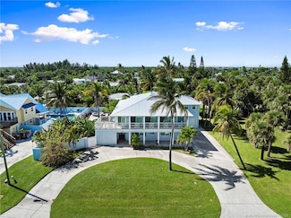 1911 Surfside Dr, Fort Pierce, FL 34949