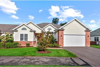 76 Jillian Cir, West Hartford, CT 06107