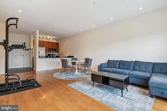2007 Clipper Park Rd Unit 424, Baltimore, MD 21211