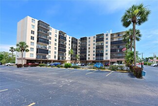 2901 26th St W Unit 312, Bradenton, FL 34205