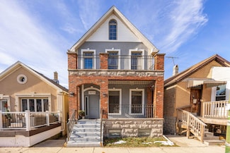 3812 S Wallace St, Chicago, IL 60609