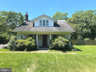 10304 Gunston Rd, Lorton, VA 22079