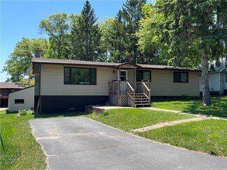 1113 Superior St, Spooner, WI 54801