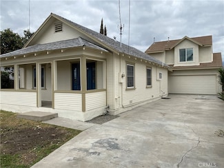 390 E 4th St, San Bernardino, CA 92410