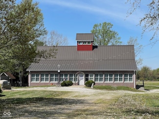 16975 S Truman St, Farmersburg, IN 47850