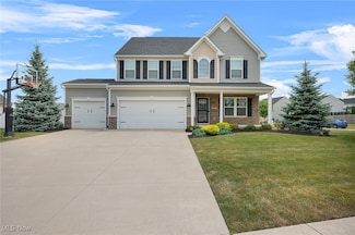 487 N Ashwood Ln, Painesville, OH 44077