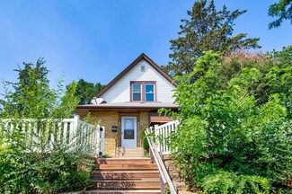 1047 York Ave, Saint Paul, MN 55106