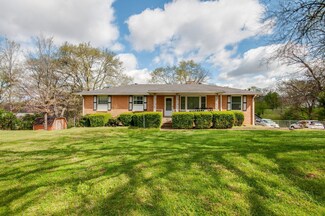 552 Mcmurray Dr, Nashville, TN 37211