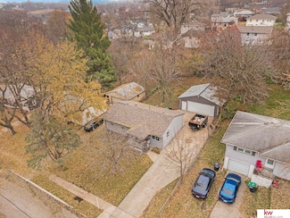 4911 N 62nd St, Omaha, NE 68104