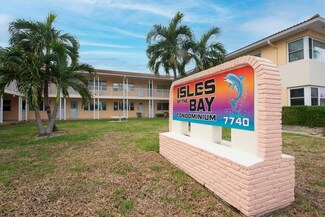 7740 Boca Ciega Dr Unit 205A, Saint Pete Beach, FL 33706