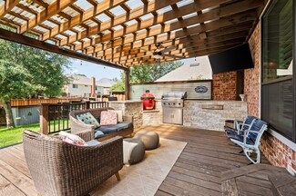 2404 Southern Oak Dr, Irving, TX 75063
