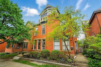 931 Dennison Ave Unit 931, Columbus, OH 43201