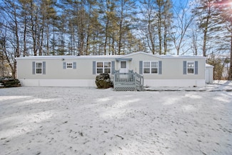 7 Toby Place, Lewiston, ME 04240