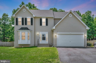 35326 Gosling Ln, Locust Grove, VA 22508