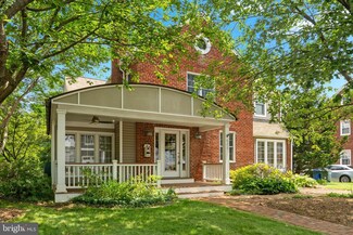 621 S Taylor St, Arlington, VA 22204