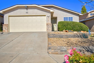 9615 Tristani Rd SW, Albuquerque, NM 87121