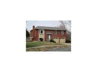 16616 E 35th Terrace Ct S, Independence, MO 64055