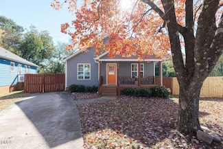 405 Starrett Ct, Raleigh, NC 27603