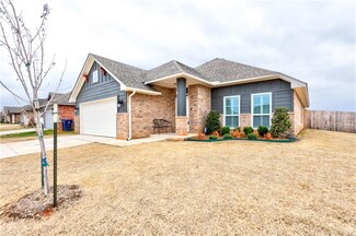 4208 NW 152nd St, Edmond, OK 73013