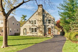 205 N Cassingham Rd, Columbus, OH 43209