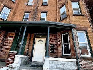 28 Monument St, Newburgh, NY 12550